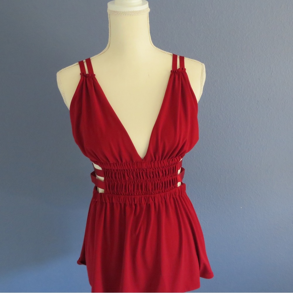EXPRESS Hot Red Top ❤️❤️